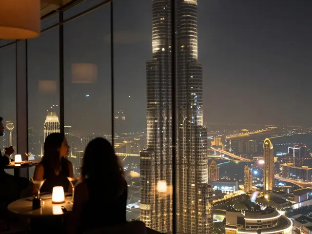 Best Rooftop Bars in Dubai for Nightlife: Sky-High Cocktails and Unbeatable Views